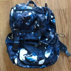Lulu Traveling Yogi Rucksack